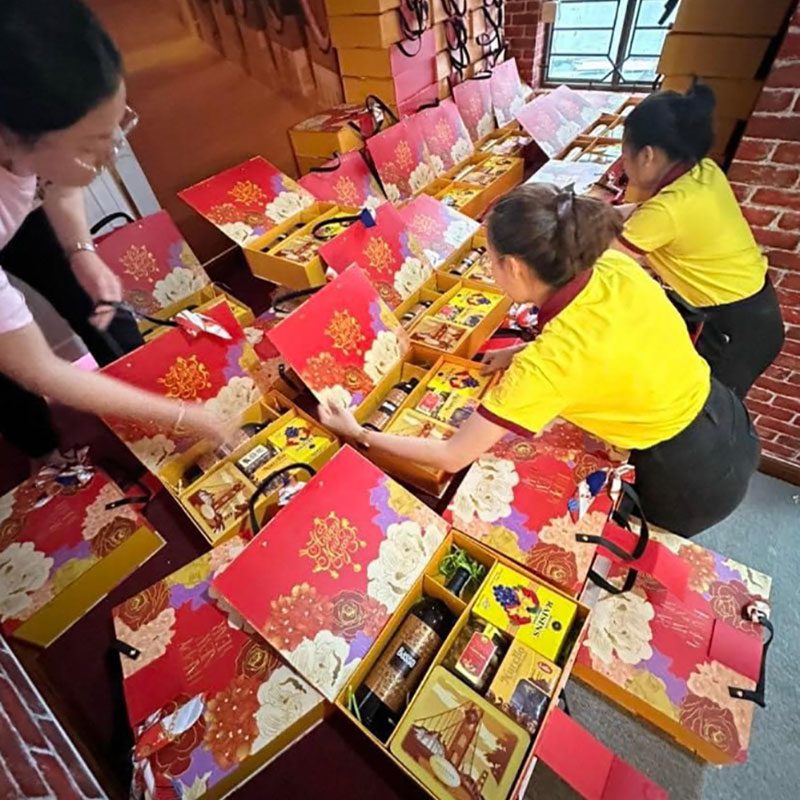 Quà Tết Doanh Nghiệp Long An