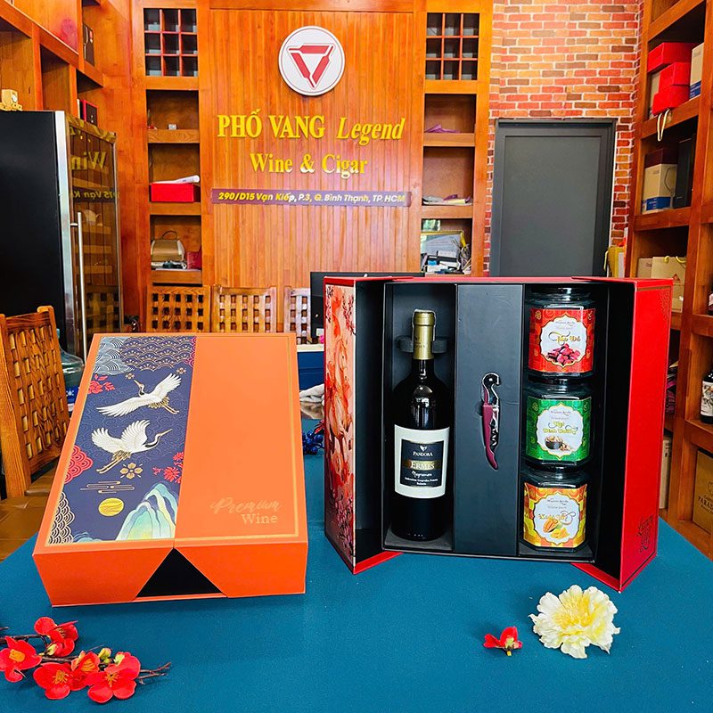Quà Tết Rượu Vang & Hạt Dinh Dưỡng - RN02