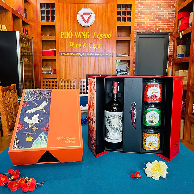Quà Tết Rượu Vang & Hạt Dinh Dưỡng - RN04